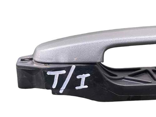 rear-left-exterior-door-handle-toyota-auris-_e15_-2006-2007-2008-2009-2010-2011-2012-2013-24353252 main image