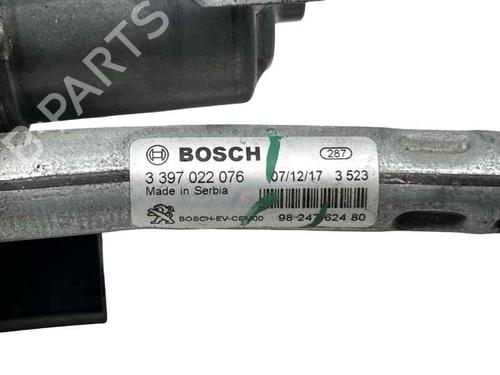 Used Front wiper motor Front wiper motor PEUGEOT 3008 II SUV (MC_, MR_, MJ_, M4_) 1.5 BlueHDi 130 (131 hp) 32227158 32227158
