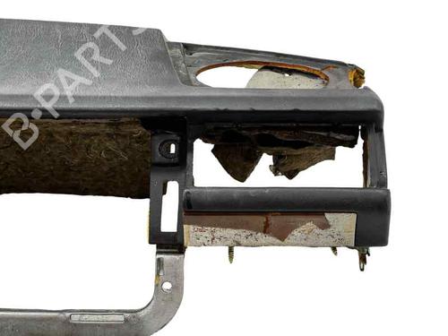 Dashboard MERCEDES-BENZ E-CLASS (W124) E 300 Turbo-D (124.133) | BP32358404C46