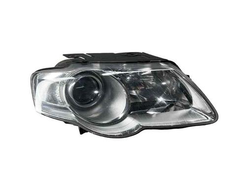 Used Right headlight VW PASSAT B6 (3C2) 2.0 TFSI (200 hp) 32312935