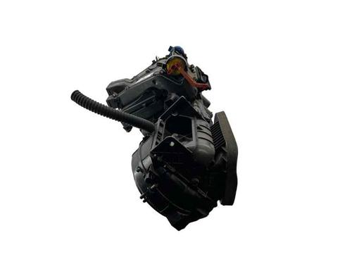 Used Heater matrix box Heater matrix box VW CADDY III MPV (2KB, 2KJ, 2CB, 2CJ) 1.6 TDI (75 hp) 32719289 32719289