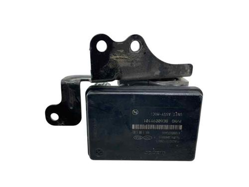 Used ABS pump HYUNDAI TUCSON (TL, TLE) 1.6 CRDi hybrid 48V (116 hp) 31826090