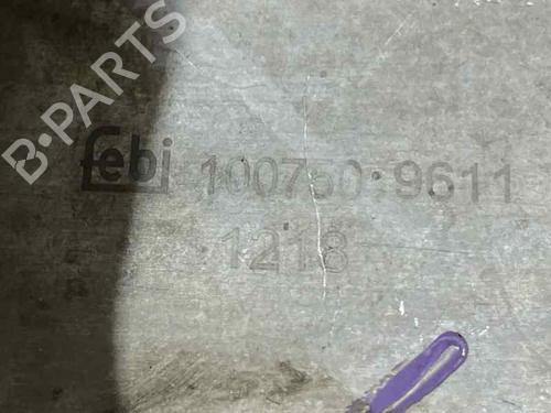 oil-radiator-skoda-superb-ii-3t4-2008-2009-2010-2011-2012-2013-2014-2015-33953533 main image