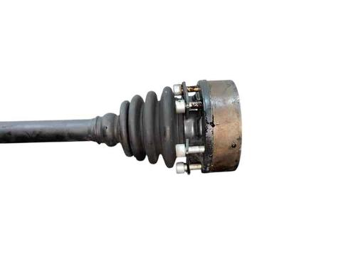 Used Left front driveshaft Left front driveshaft VW BORA I (1J2) 1.9 TDI (90 hp) 30339000 30339000