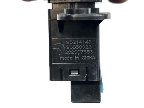Used Warning switch Warning switch CHEVROLET ORLANDO (J309) 2.0 D (163 hp) 33036069 33036069