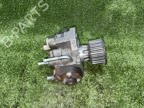 Used Injection pump Injection pump MAZDA 6 Saloon (GG) [2002-2008] 31681236 31681236