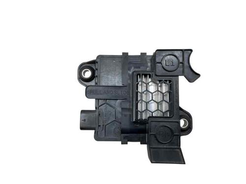 Used Electronic module FIAT 500 (312_) 1.2 (312AXA1A) (69 hp) 29328825