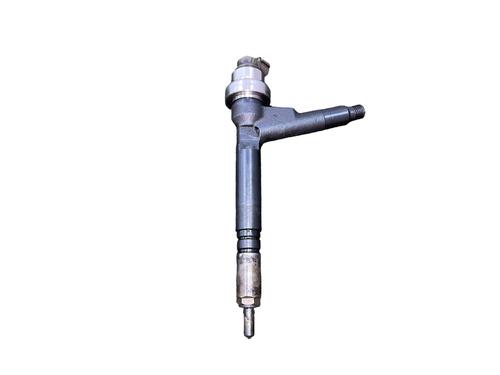 Used Injector Injector OPEL CORSA C (X01) 1.7 CDTI (F08, F68) (100 hp) 31870398 31870398