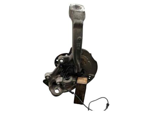Used Left front steering knuckle Left front steering knuckle MERCEDES-BENZ C-CLASS (W205) C 220 BlueTEC / d (205.002, 205.004) (170 hp) 25212895 25212895