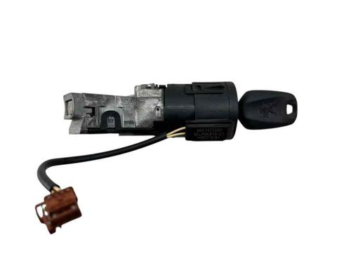 Ignition barrel PEUGEOT 208 II (UB_, UP_, UW_, UJ_) 1.2 VTi 82 | BP30586641M48