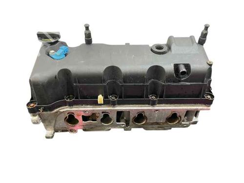 Used Cylinder head FORD FIESTA V (JH_, JD_) [2001-2014]  31683132