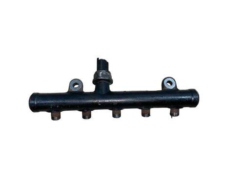 injection-rail-citroen-c4-i-lc_-2004-2005-2006-2007-2008-2009-2010-2011-2012-2013-2014-31286464 main image