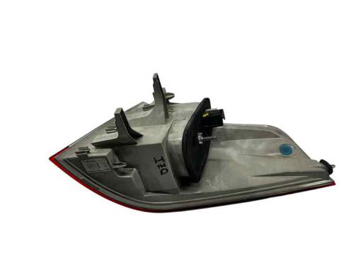 Feu arrière gauche PEUGEOT 508 SW I (8E_) 2.0 HDi (140 hp) 31869491