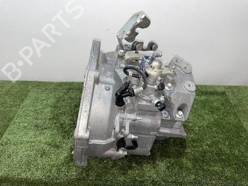 Used Gearbox OPEL VECTRA C (Z02) 1.9 CDTI (F69) (150 hp) 31684286