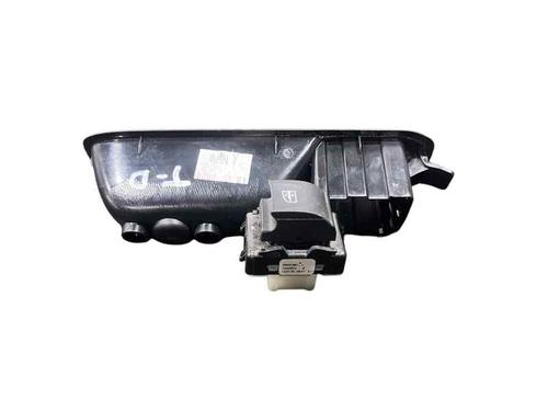 Used Right rear window switch Right rear window switch DACIA DUSTER (HM_) 1.5 dCi 95 (HMAF) (95 hp) 25213132 25213132