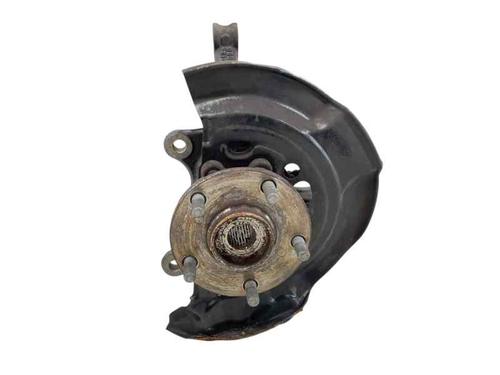 Used Left front steering knuckle TOYOTA AURIS (_E18_) 1.4 D-4D (NDE180_, NDE180R) (90 hp) 29177096