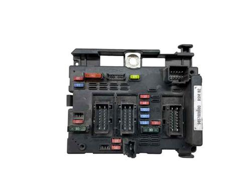Used Fuse box CITROËN BERLINGO / BERLINGO FIRST Box Body/MPV (M_) 1.6 HDI 75 (MB9HW) (75 hp) 31682951