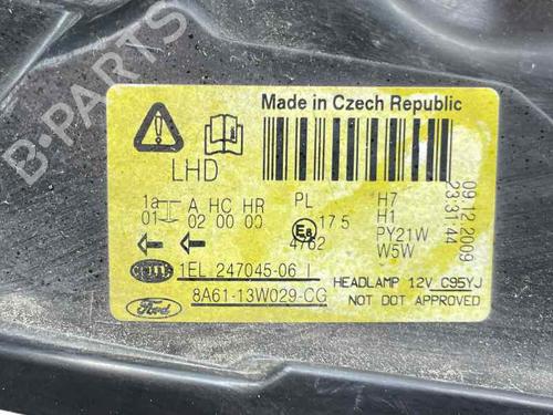 Used Right headlight FORD FIESTA VI (CB1, CCN) 1.6 TDCi (90 hp) 29151350