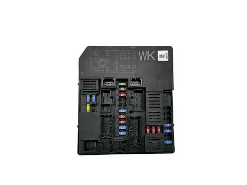 Used Fuse box Fuse box NISSAN LEAF (ZE1) Electric (150 hp) 31940285 31940285