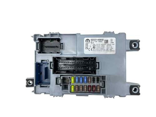 Used Fuse box FIAT 500 (312_) 1.2 (312AXA1A) (69 hp) 29968234