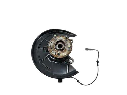 Used Left front steering knuckle Left front steering knuckle CHEVROLET TRAX 1.7 TD AWD (131 hp) 26446846 26446846