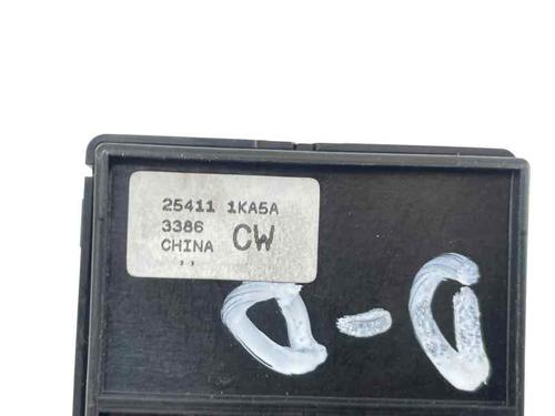 Used Right front window switch Right front window switch NISSAN JUKE (F15) 1.5 dCi (110 hp) 31682645 31682645