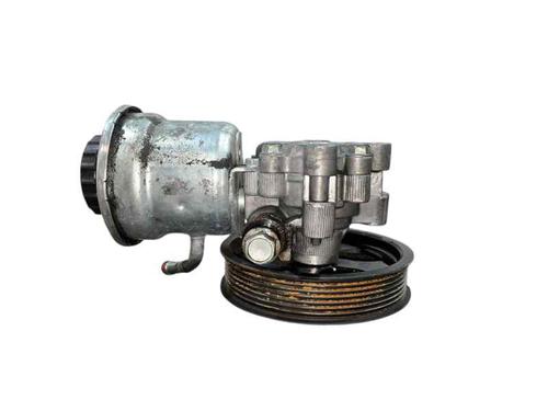 Used Steering pump TOYOTA AVENSIS Saloon (_T25_) 2.2 D-4D (ADT251_, ADT251R) (150 hp) 30695820