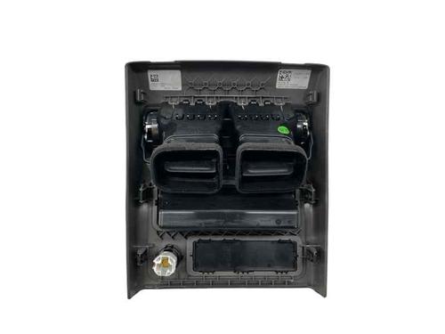 Used Air vent Air vent JAGUAR XE (X760) 2.0 D AWD (180 hp) 33425425 33425425