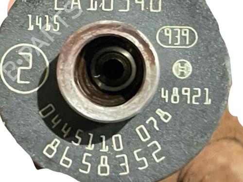 Used Injector VOLVO S60 I (384) 2.4 D (130 hp) 31870252