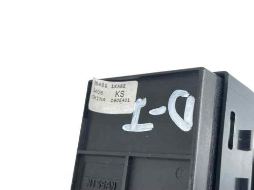 Left front window switch NISSAN JUKE (F15) 1.5 dCi | BP31682646I27