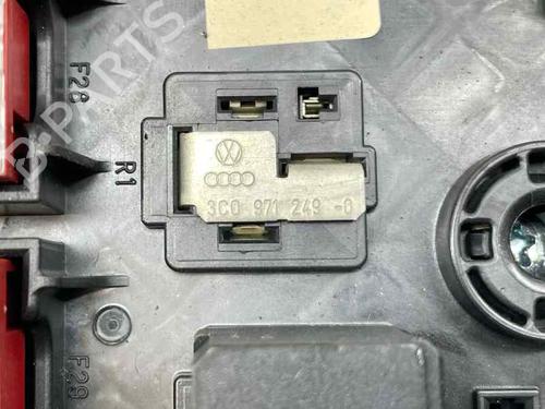 Sicherungskasten VW PASSAT B7 (362) 2.0 TDI | BP30455462E1 