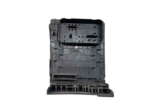 Zekeringkast SKODA SUPERB II (3T4) 1.9 TDI (105 hp) 29628157