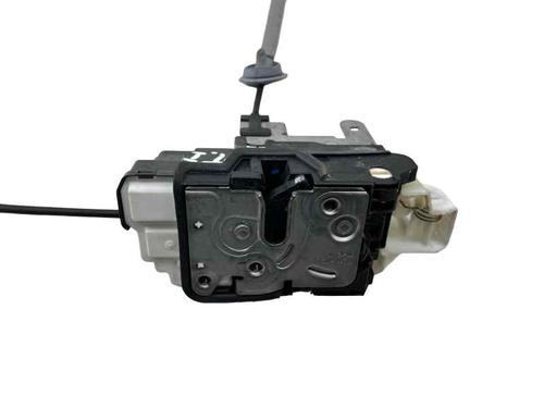 Used Rear left lock VOLVO V40 Hatchback (525) D3 (150 hp) 31063837