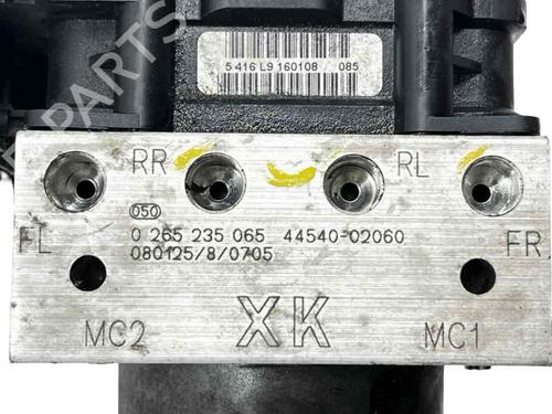 ABS pump TOYOTA AURIS (_E15_) 1.6 (ZRE151_, ZRE151R) | BP31965620M43