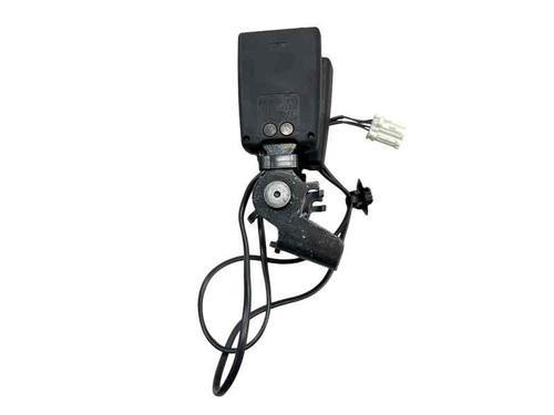 Seat buckle PEUGEOT 308 SW II (LC_, LJ_, LR_, LX_, L4_) 1.6 THP 155 | BP29383047I32 