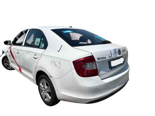 Engine control unit (ECU) SKODA RAPID Spaceback (NH1) 1.6 TDI | BP30410231M57 - Image 6