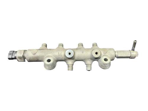 Used Injection rail MAZDA 6 Saloon (GG) 2.0 DI (GG14) (121 hp) 29151293