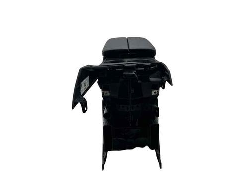 Middle console PEUGEOT 5008 II (MC_, MJ_, MR_, M4_) 1.2 THP (MRHNYH, MRHNYW, MRHNSJ, MRHNSU, MRHNSM) | BP31869837I22 