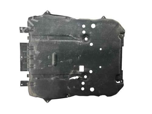 Used Underbody protection PEUGEOT 5008 II (MC_, MJ_, MR_, M4_) 1.2 THP (MRHNYH, MRHNYW, MRHNSJ, MRHNSU, MRHNSM) (131 hp) 30899304