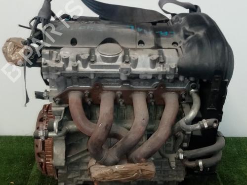 Used Engine Engine VOLVO S40 II (544) [2003-2012] 31683819 31683819