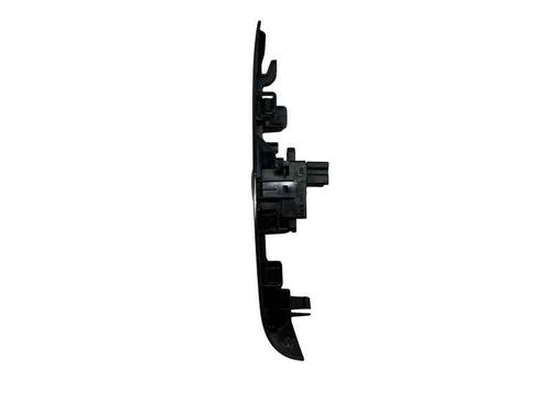 Used Right rear window switch Right rear window switch NISSAN LEAF (ZE1) Electric (150 hp) 31940279 31940279
