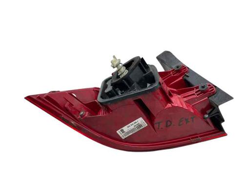 Right taillight VW PASSAT B7 (362) 2.0 TDI | BP30718105C35 - Image 2