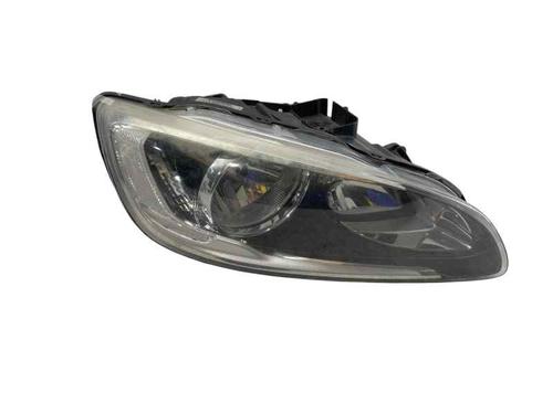 Used Right headlight VOLVO V60 I (155) D4 AWD (181 hp) 28052317