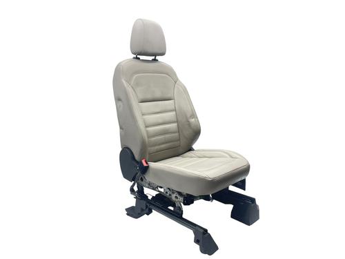 Left front seat FORD KUGA II (DM2) | BP31682124C15 - Image 3