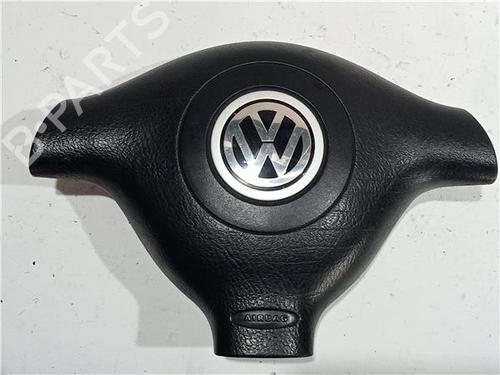 Used Driver airbag VW GOLF IV (1J1) 1.4 16V (75 hp) 23920738