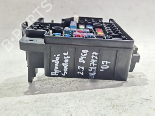 Fuse box HYUNDAI SANTA FÉ II (CM) 2.2 CRDi | BP30770203E1