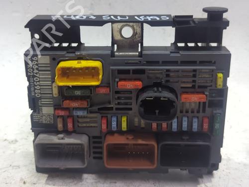 fuse-box-peugeot-407-6d_-2004-2005-2006-2007-2008-2009-2010-2011-39987732 main image