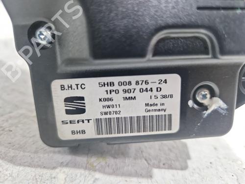 Climate control SEAT LEON (1P1) 1.9 TDI | BP32657544I5