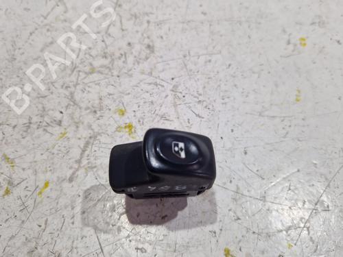 Used Right front window switch Right front window switch RENAULT MEGANE II (BM0/1_, CM0/1_) [2001-2012] 36017345 36017345