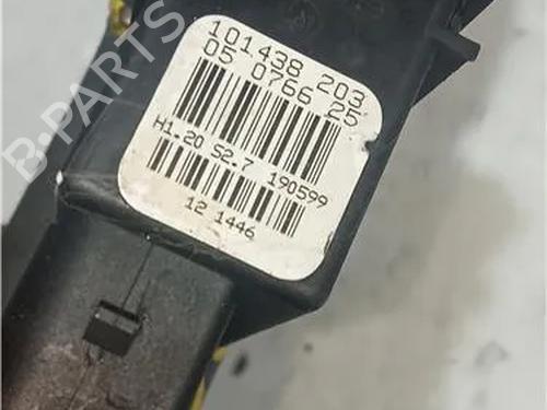 Right rear window motor VW GOLF IV (1J1) 1.4 16V | BP23912760E22 